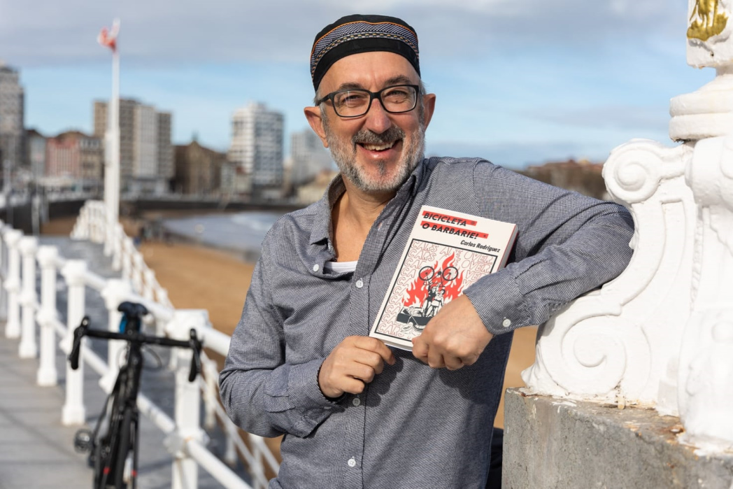 Bicicleta o barbarie, el regalo ciclista de estas navidades