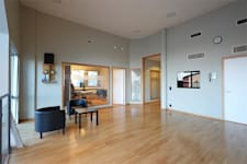 Butikslokal på Svarvarvägen 30, Skogås – bild 5