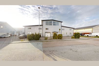 Industrilokal på Hållnäsgatan 11, Uppsala