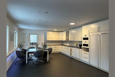 Kontorslokal på Svarvarvägen 20, Skogås