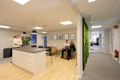 Kontorslokal på Aniaraplatsen 4, Sollentuna