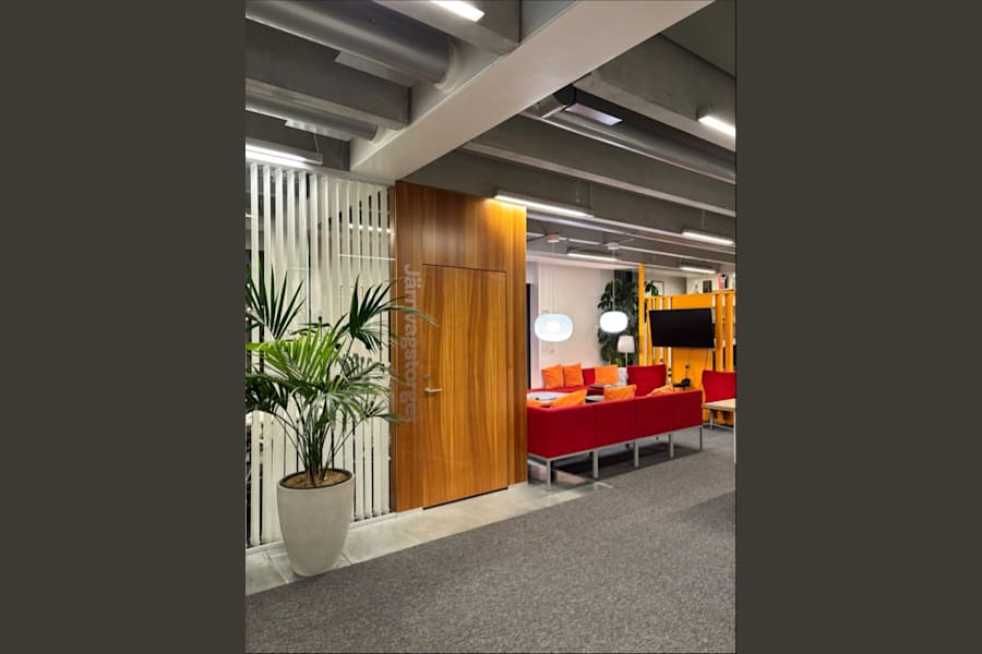 Coworking-plats på Östra Strandgatan 26A, Umeå