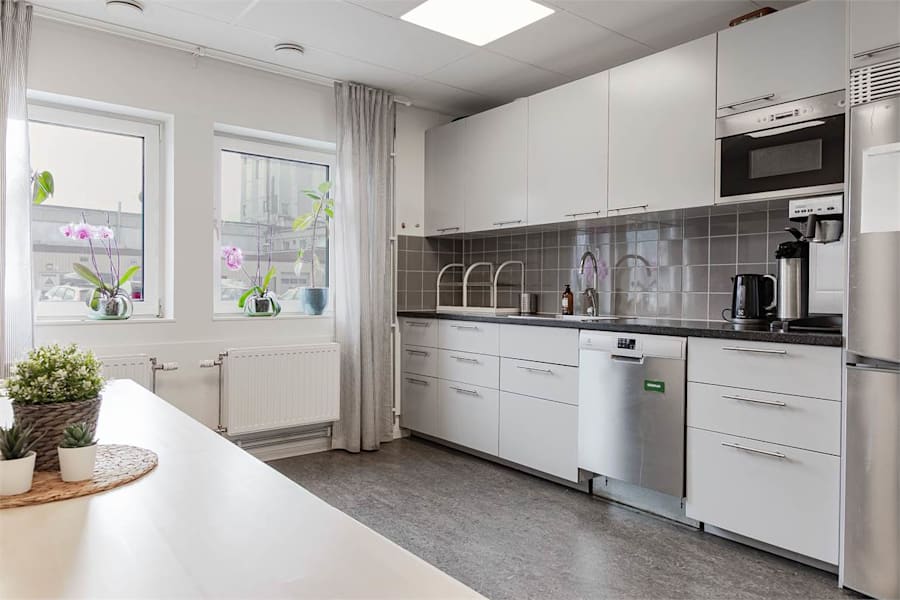 Industrilokal på Tallbacksgatan 10B, Rosersberg – bild 7