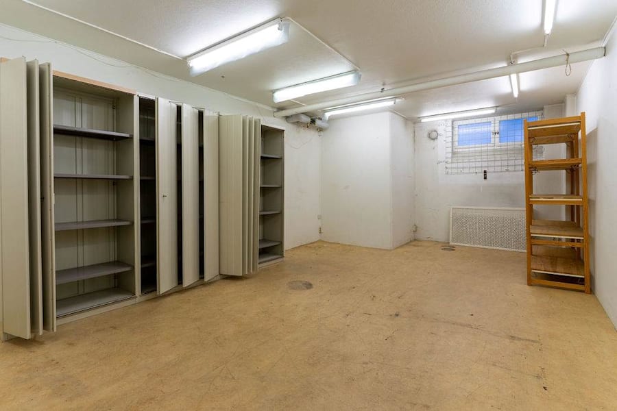 Lagerlokal på Artillerigatan 84, Stockholm – bild 2