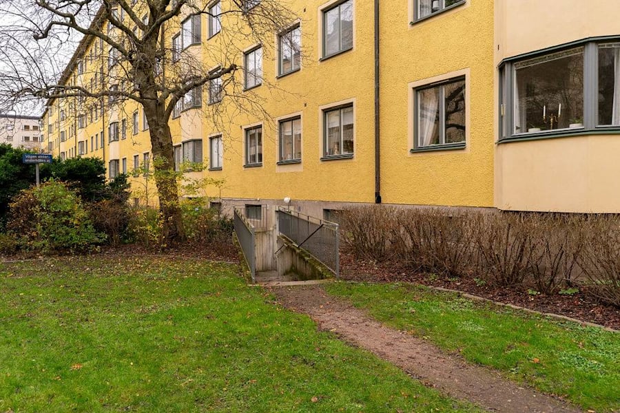 Lagerlokal på Artillerigatan 84, Stockholm – bild 8