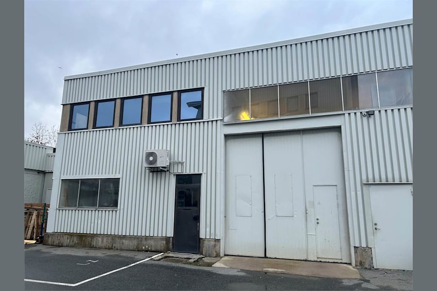 Industrilokal på Amalia Jönssons gata 25, Västra Frölunda – bild 2