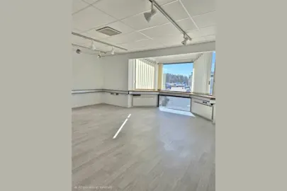 Industrilokal på Svetsarvägen 12, Täby