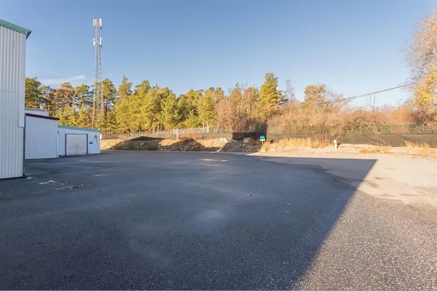 Industrilokal på Ritarslingan 8 - 415-1 600 m² TÄBY, Täby – bild 6