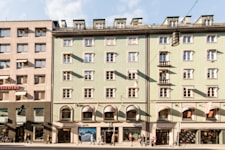 Kungsgatan 8 - Fasad Kungsgatan 8 och 10