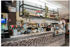 Restauranglokal på Lönsam Restaurang Tumba, Tumba – bild 3