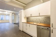 Industrilokal på Fredsforsstigen 22-24, Bromma – bild 2