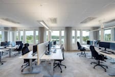 Gustav lll:s Boulevard 64 - Kontorsplatser med utsikt mot Brunnsviken och Hagaparken.