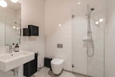 Sturegatan 34 - WC med dusch