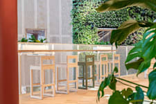 Hyllie Stationsväg 41 - Pallar av återbrukat material