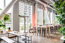 Hyllie Vattenparksgata 12 - På bottenplan hittar du restaurang Edge Kitchen