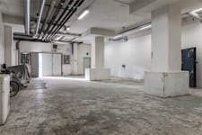 Industrilokal på Kumla gårdsväg 21B, Norsborg – bild 2