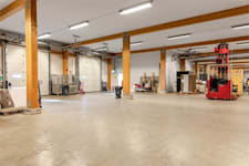 Industrilokal på Speditionsvägen 36, Skogås – bild 2