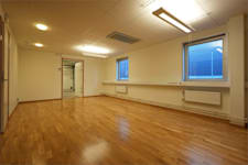 Butikslokal på Svarvarvägen 30, Skogås – bild 10