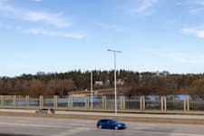 Gustav lll:s Boulevard 56, 2 tr - Utmärkt skyltläge mot E4 med hög exponering