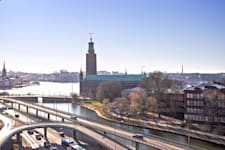 Klarabergsviadukten 90 - Utsikt över Riddarfjärden och Stockholms stadshus