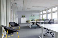 Knarrarnäsgatan 9 - Kista Entré, plan... - Härlig utsikt från kontoret i Kista Entré.