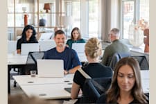 Lilla Bommen 1 - En inspirerande arbetsmiljö med maximalt ljusinsläpp.