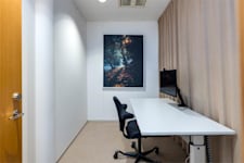 Gustav lll:s Boulevard 54, 3 tr - Mindre rum för enskilt arbete