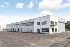 Metallvägen 66 - Fasad hela huset