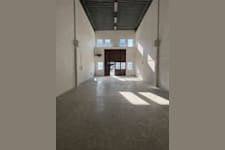 Lagerlokal på Regulatorvägen 21, Huddinge – bild 2