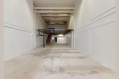 Lagerlokal på Wedavägen 3, Södertälje