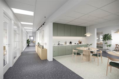 Rosterigränd 4 - Ljus korridor och öppet modernt kök.