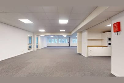 Wedavägen 1 - Wedavägen 1a+b 180 kvm + 150 kvm