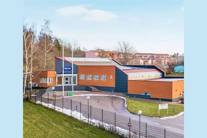 Industrilokal på Travgatan 88, Upplands Väsby