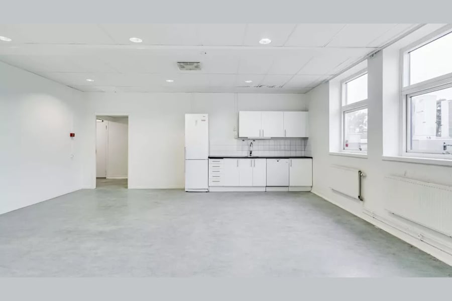 Hästhagsvägen 1a - manovern3_2048-00070_002-70730crop038153152990resize19201080autoorientbackground23ffffffquality60stripextensionjpgid12