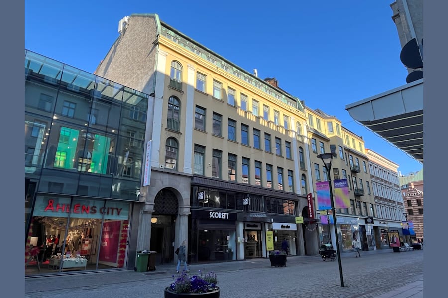 Södergatan 15 - 5HA2OE05OS4PBQ2C.jpg