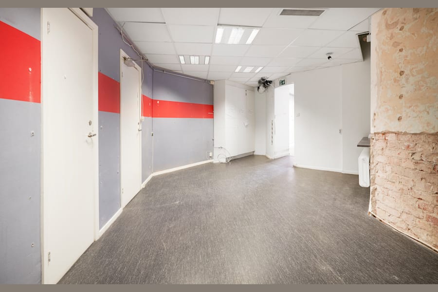 Torsgatan 2 - 5LKRB9PO3ADKA23U.jpg