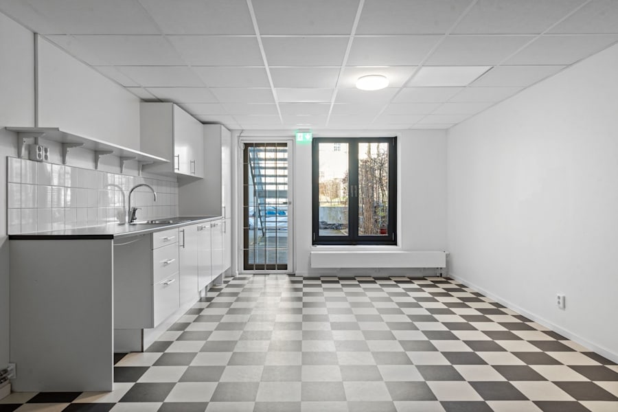 Maria Bangata 2B - e299c3e2-7f01-48f8-b746-eaada8af10c3.jpg