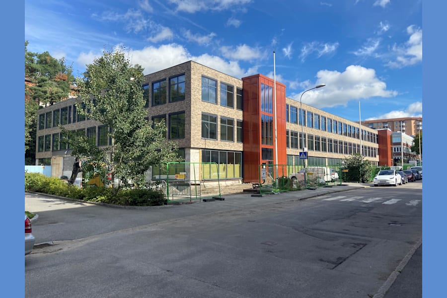 Bränningevägen 12 - Fasad Bränningevägen.jpg