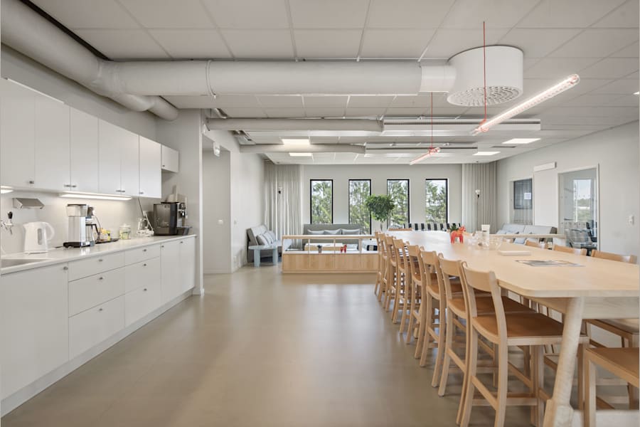 Enebybergsvägen 16 - image.jpg