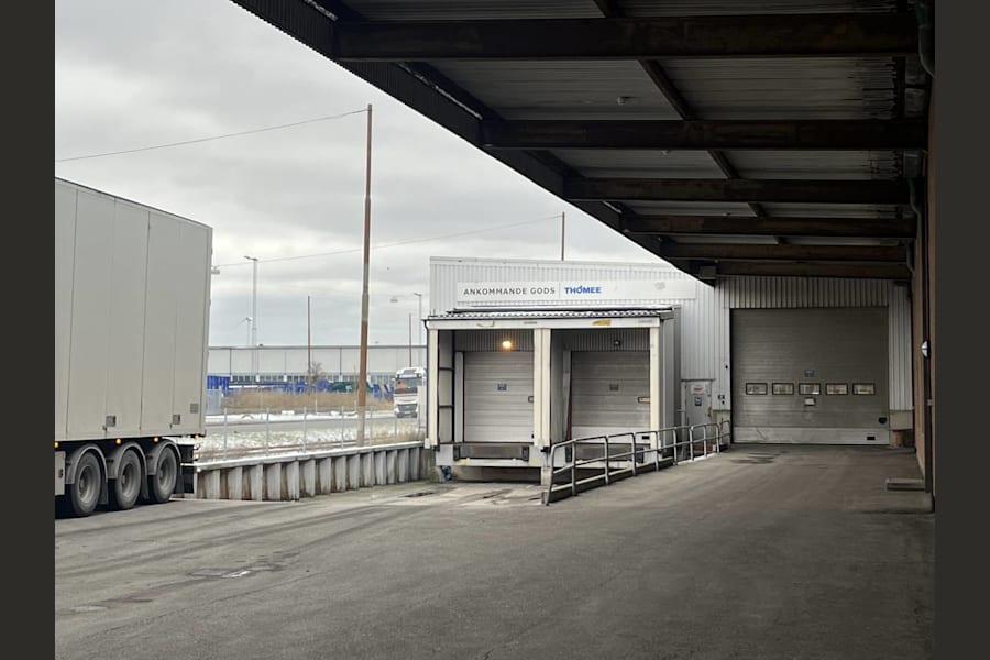 Bjurögatan 28 - Lasthus inkommande