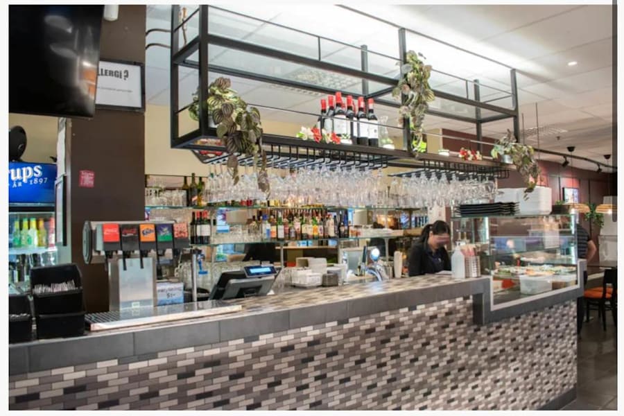 Restauranglokal på Lönsam Restaurang Tumba, Tumba – bild 3