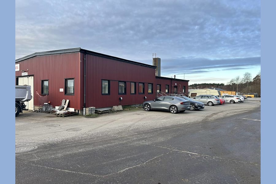 Industrilokal på Bredsten 430, Ytterby
