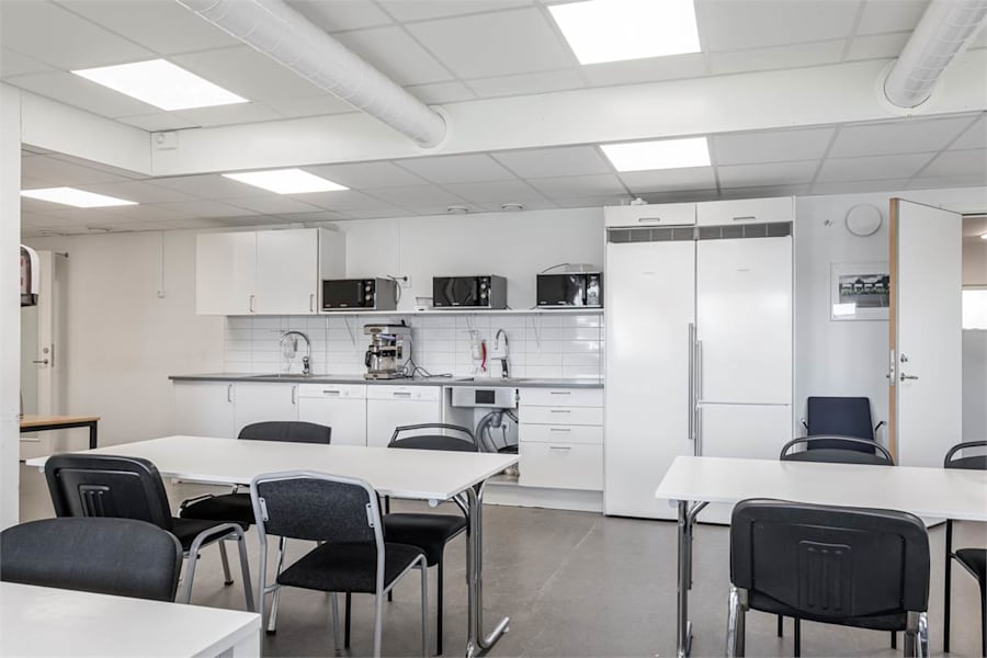 Lagerlokal på August Barks Gata 6 A, VÄSTRA FRÖLUNDA – bild 6