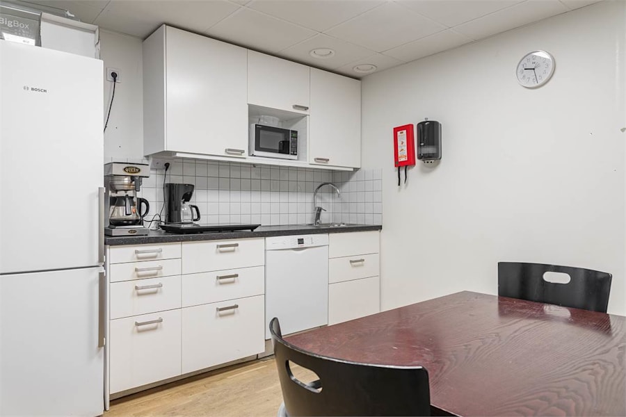 Industrilokal på Tallbacksgatan 10, Rosersberg – bild 14