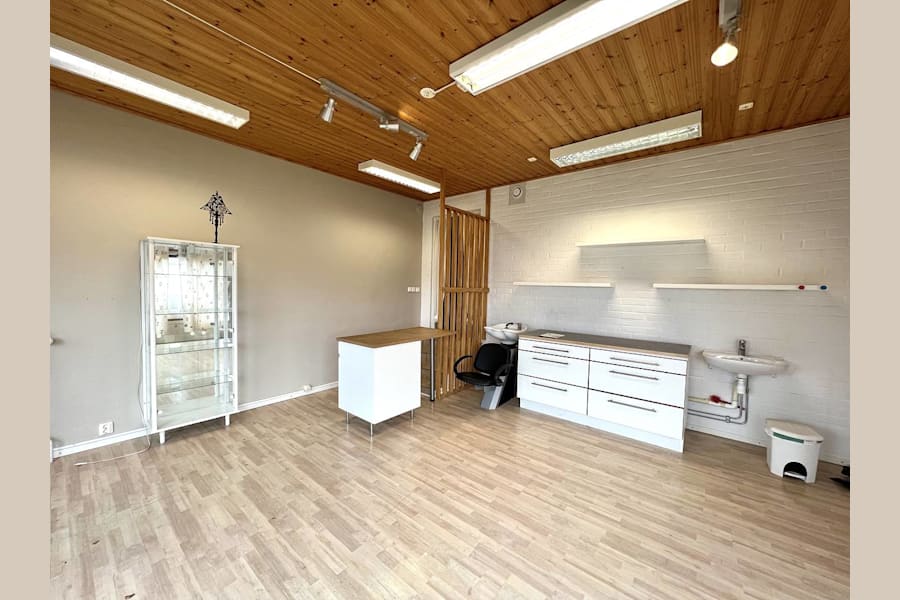 Butikslokal på Stationsgatan 2A, Ballingslöv – bild 2