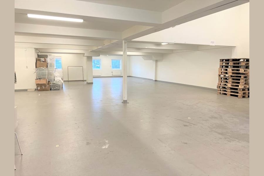 Butikslokal på Hantverkarvägen 23c, HANDEN – bild 2