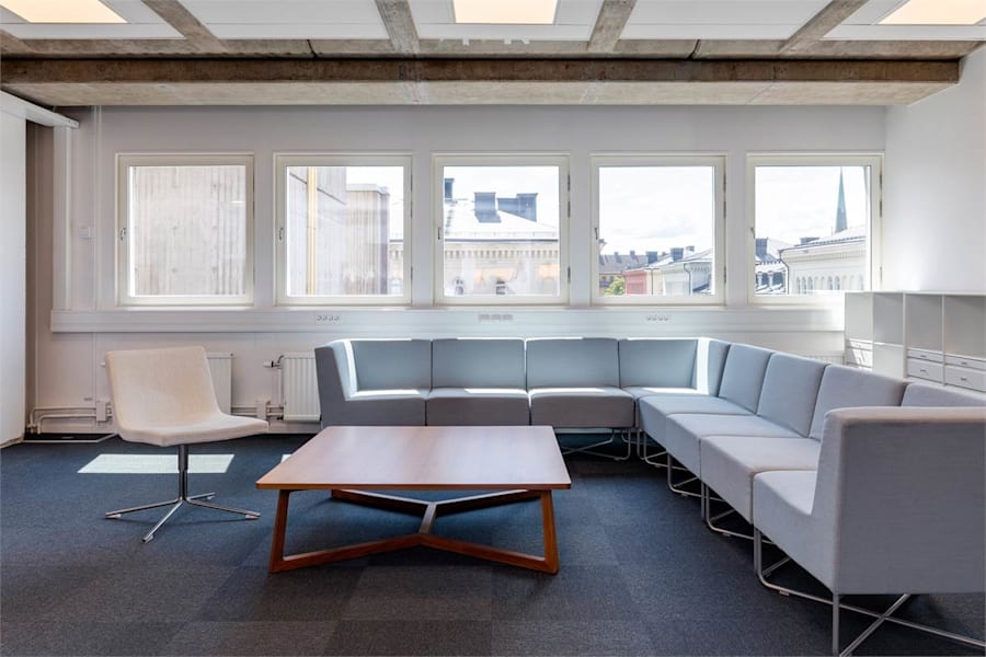 Karlavägen 108 - Loungehörna med utsikt över stan.