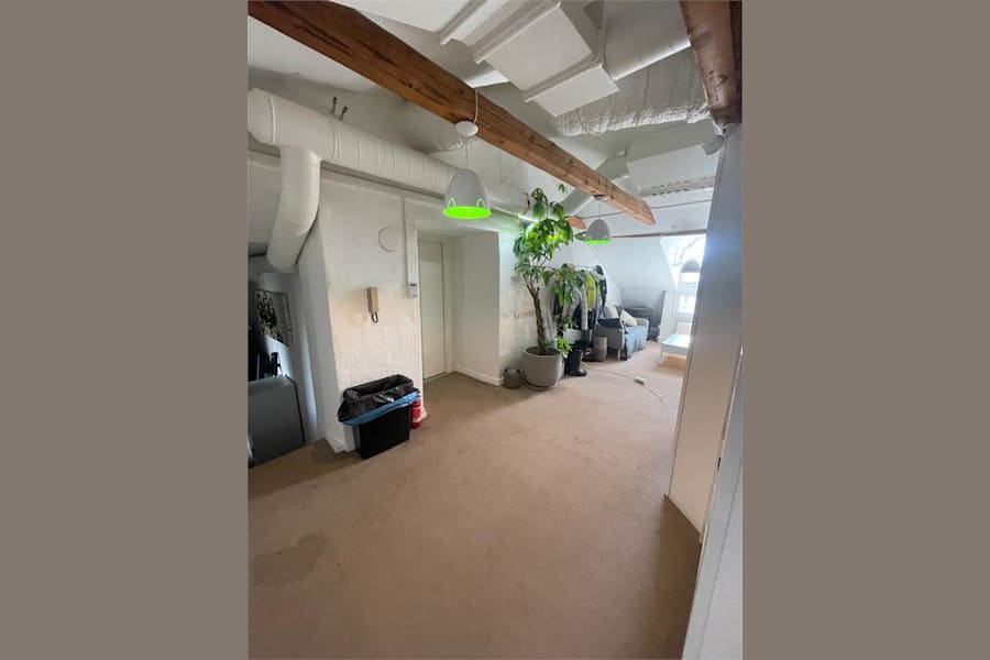 Västra Skepparbacken 18 - Entré via hiss