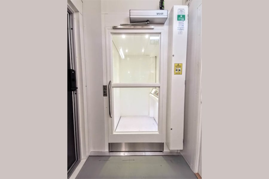 Lagerlokal på Betongvägen 7, Skogås – bild 4