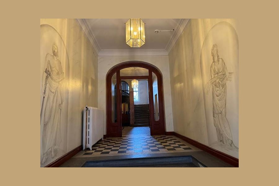 Klostergatan 12 - Trappuppgång